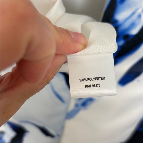 Rickie Freeman Teri John Blue/White Floral Shift Dress - 6 - Picture 12 of 13